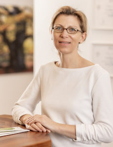 Dr. med. univ. Alexandra Krabath